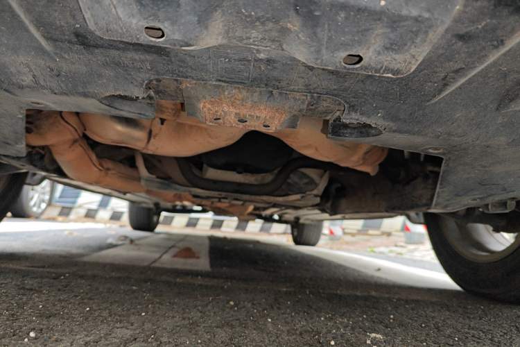 Used Subaru Outback 2010 2.5i Luxury Edition Chassis Front