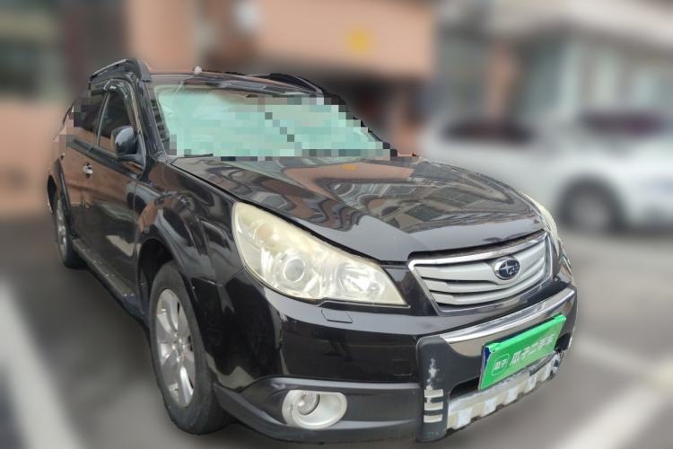 Used Subaru Outback 2010 2.5i Luxury Edition Front Right 45 Deg