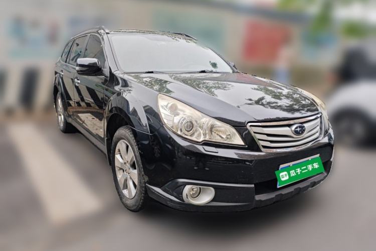 Used Subaru Outback 2010 2.5i Luxury Edition Front Right 45 Deg