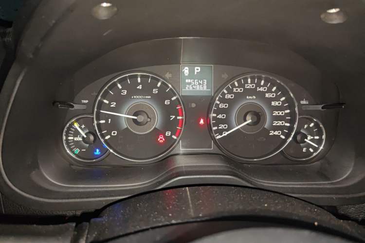 Used Subaru Outback 2010 2.5i Luxury Edition Instrument Cluster