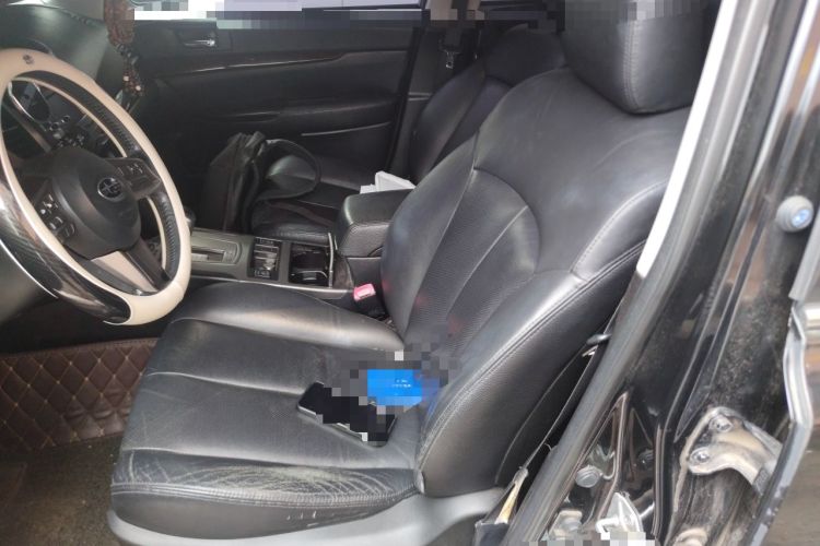 Used Subaru Outback 2010 2.5i Luxury Edition Left Front Seat
