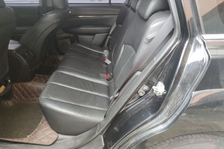 Used Subaru Outback 2010 2.5i Luxury Edition Left Rear Seat