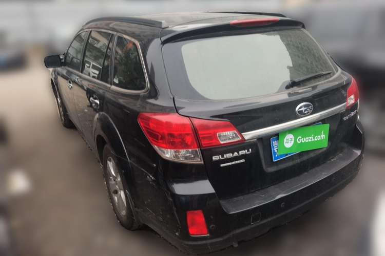 Used Subaru Outback 2010 2.5i Luxury Edition Rear Left 45 Deg