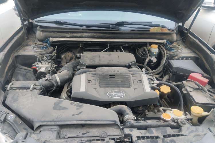 Used Subaru Outback 2010 2.5i Luxury Edition Engine Bay