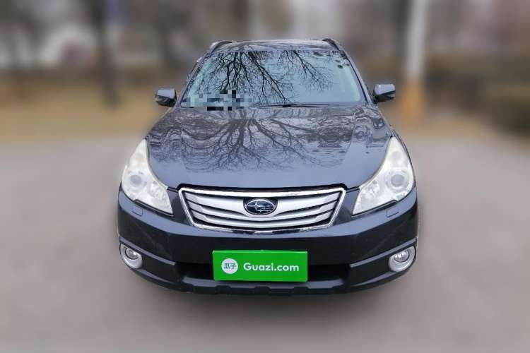 Used Subaru Outback 2010 2.5i Luxury Edition Front