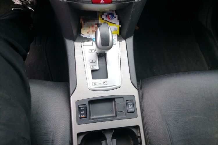 Used Subaru Outback 2010 2.5i Luxury Edition Gear Lever
