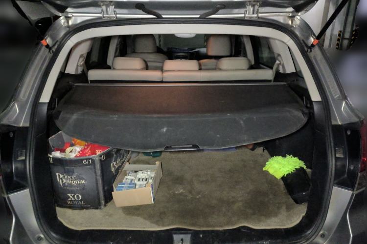 Used Subaru Outback 2010 2.5i Luxury Edition Trunk