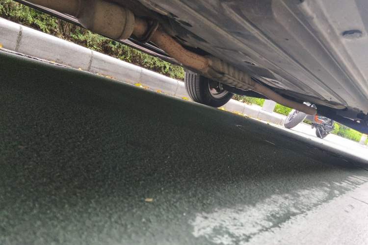 Used Subaru Outback 2010 2.5i Luxury Edition Chassis Front Left