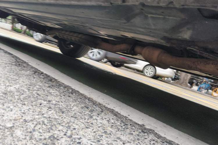 Used Subaru Outback 2010 2.5i Luxury Edition Chassis Front Right