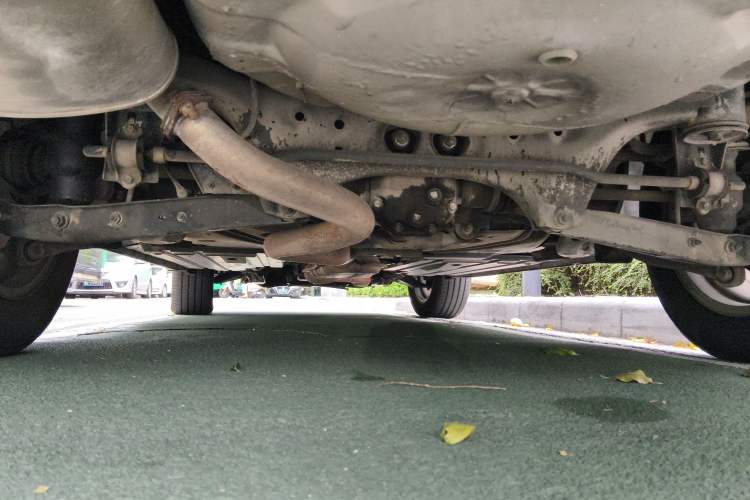 Used Subaru Outback 2010 2.5i Luxury Edition Chassis Rear