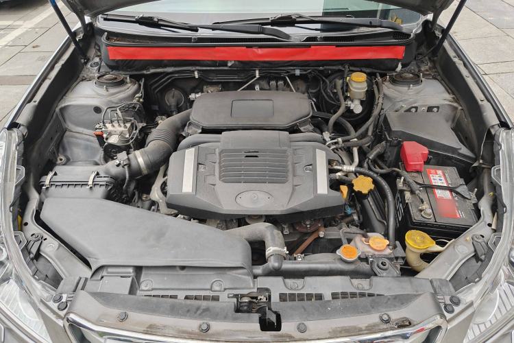 Used Subaru Outback 2010 2.5i Luxury Edition Engine Bay