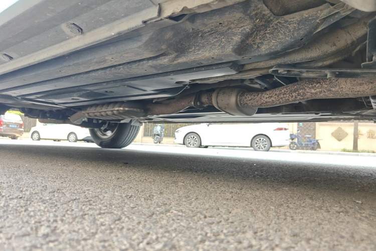 Used Subaru Outback 2010 2.5i Luxury Edition Chassis Front Right