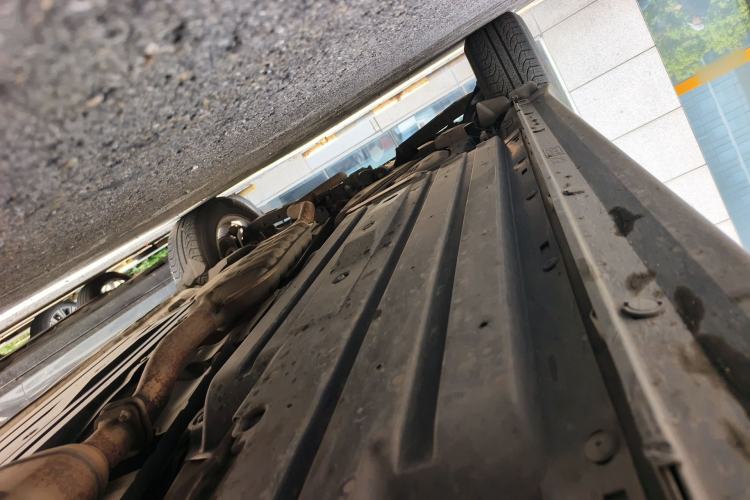 Used Subaru Outback 2010 2.5i Luxury Edition Chassis Front Right