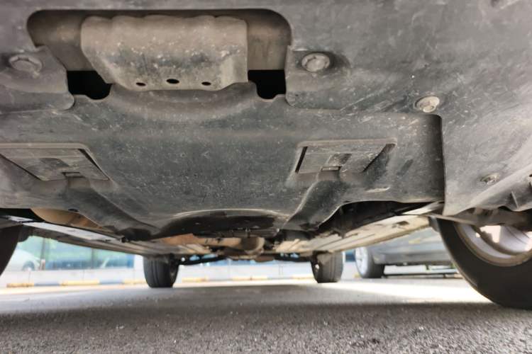 Used Subaru Outback 2010 2.5i Luxury Edition Chassis Front