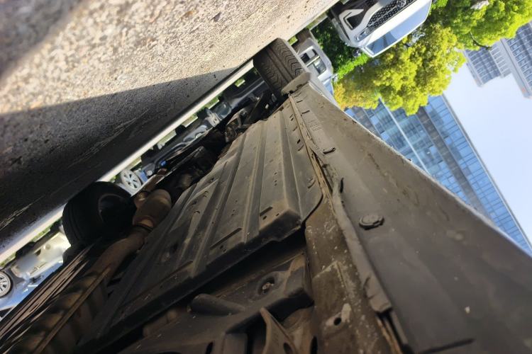 Used Subaru Outback 2010 2.5i Luxury Edition Chassis Rear Left