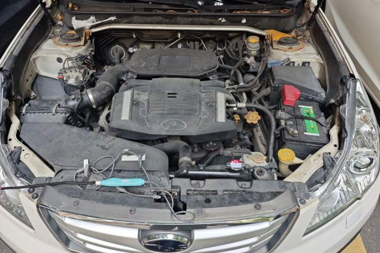Used Subaru Outback 2010 2.5i Luxury Navigation Edition Engine Bay