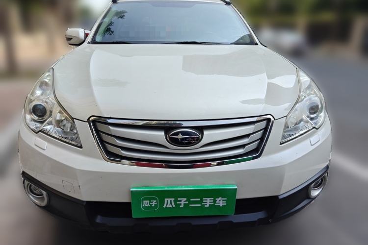 Used Subaru Outback 2010 2.5i Luxury Edition Front