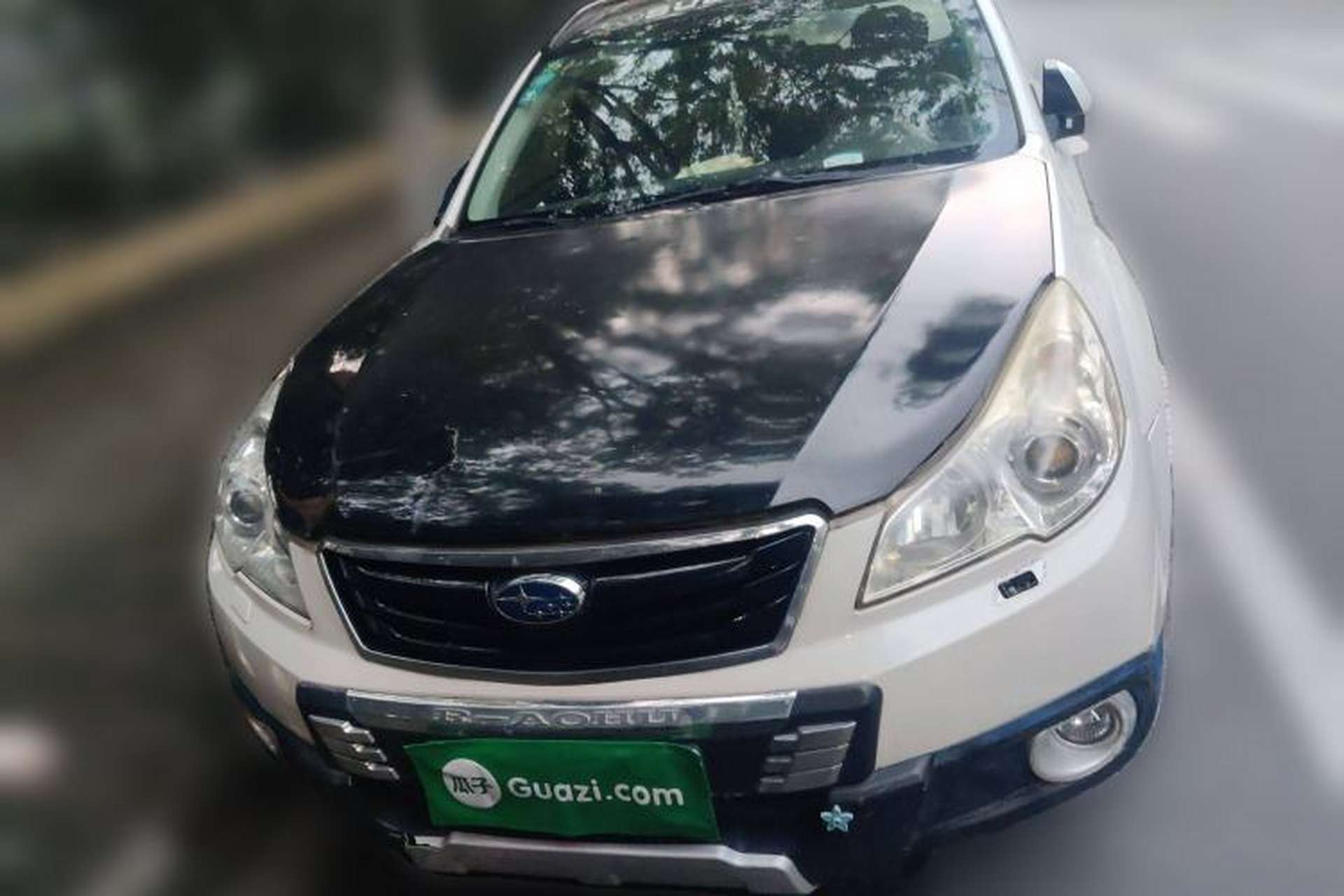 Used Subaru Outback 2010 2.5i Luxury Edition Front