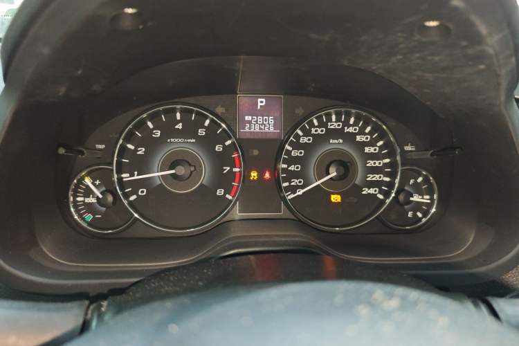 Used Subaru Outback 2010 2.5i Luxury Navigation Edition Instrument Cluster
