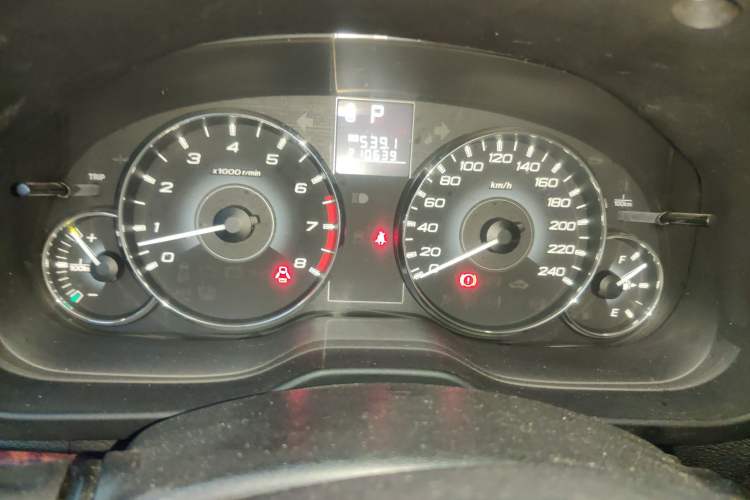 Used Subaru Outback 2010 2.5i Luxury Edition Instrument Cluster