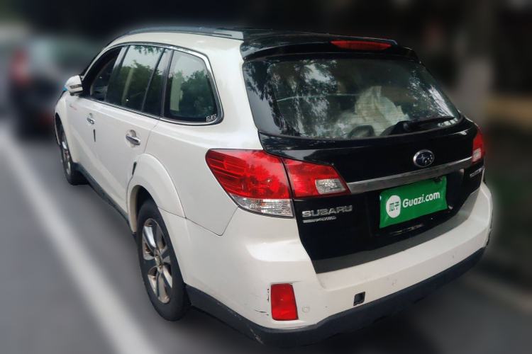 Used Subaru Outback 2010 2.5i Luxury Edition Rear Left 45 Deg