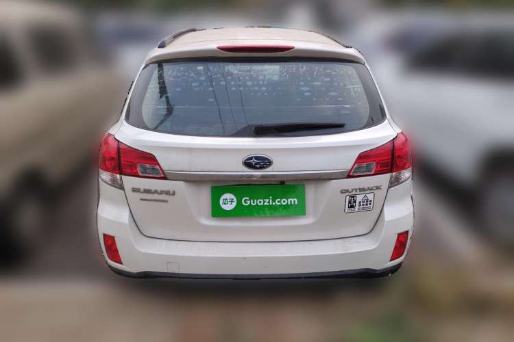 Used Subaru Outback 2010 2.5i Luxury Edition Rear