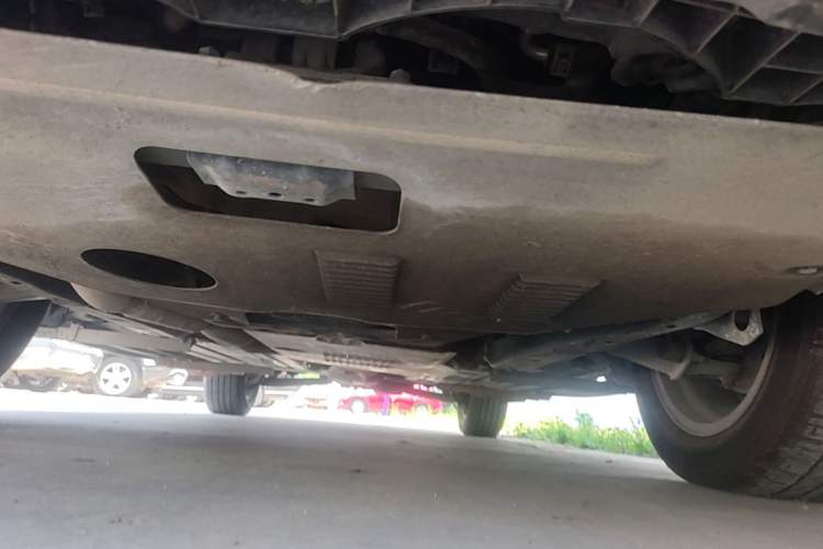 Used Subaru Outback 2011 2.5i Luxury Edition Chassis Front