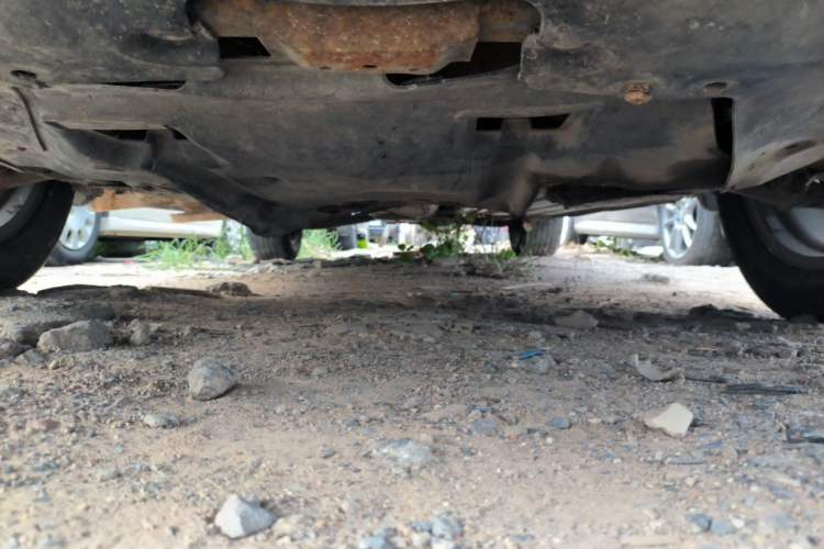 Used Subaru Outback 2011 2.5i Luxury Edition Chassis Front