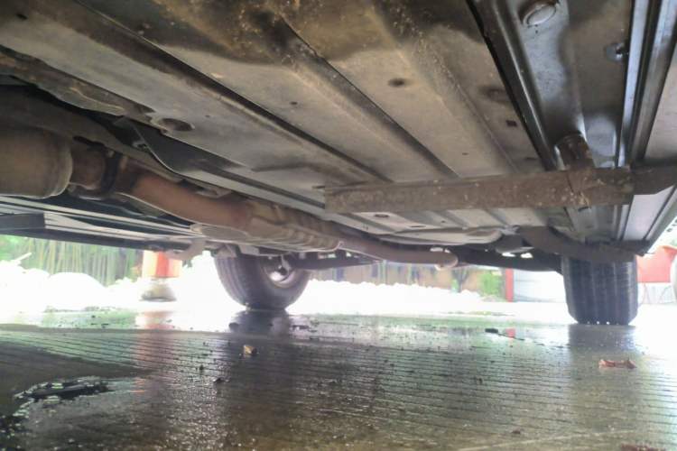 Used Subaru Outback 2011 2.5i Luxury Edition Chassis Front Left