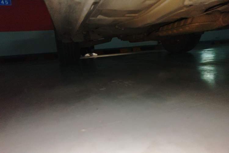 Used Subaru Outback 2011 2.5i Luxury Navigation Edition Chassis Front Right