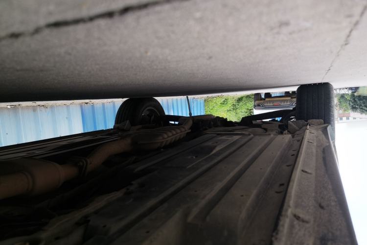 Used Subaru Outback 2011 2.5i Luxury Edition Chassis Front Right