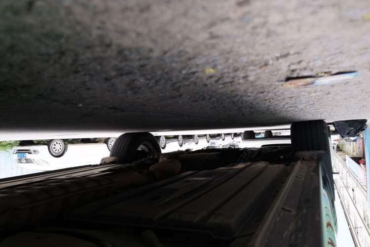 Used Subaru Outback 2011 2.5i Luxury Edition Chassis Rear Left