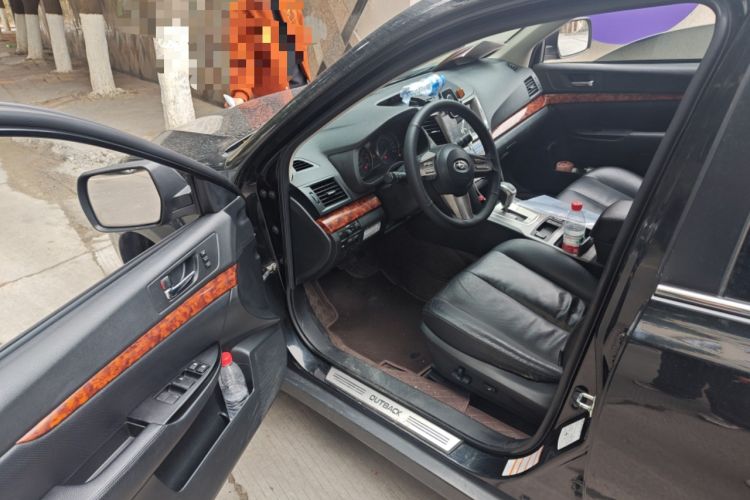 Used Subaru Outback 2011 2.5i Luxury Edition Driver Seat