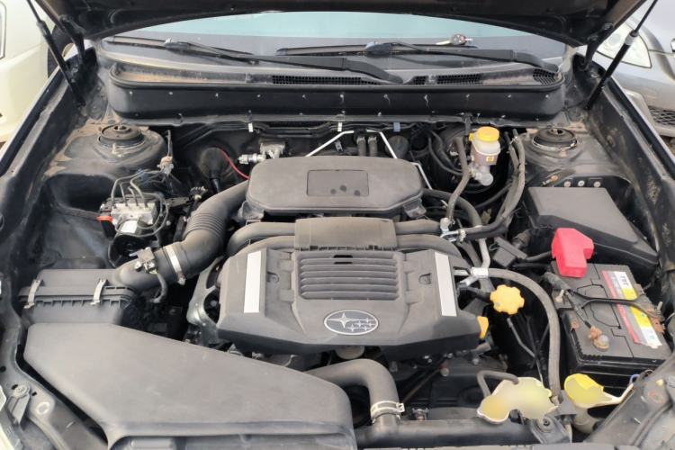 Used Subaru Outback 2011 2.5i Luxury Edition Engine Bay
