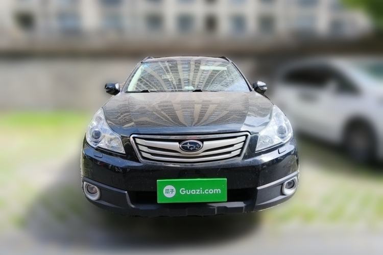 Used Subaru Outback 2011 2.5i Luxury Navigation Edition Front