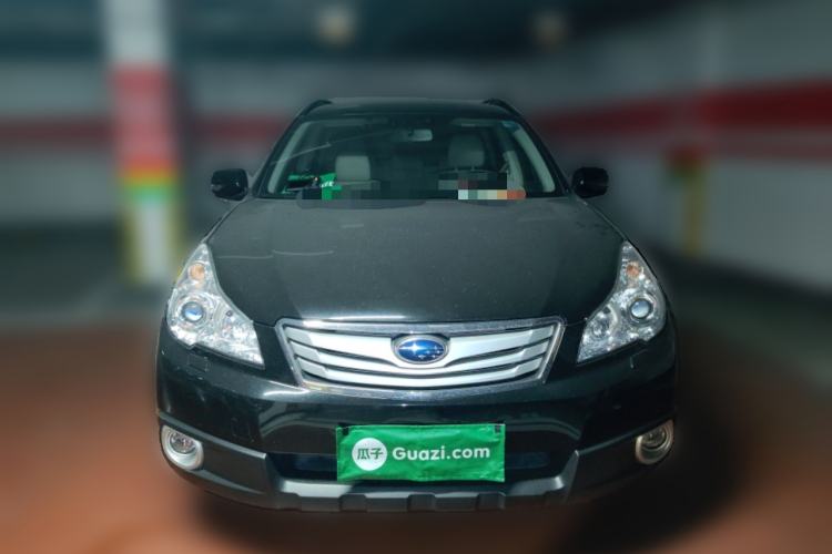 Used Subaru Outback 2011 2.5i Luxury Edition Front