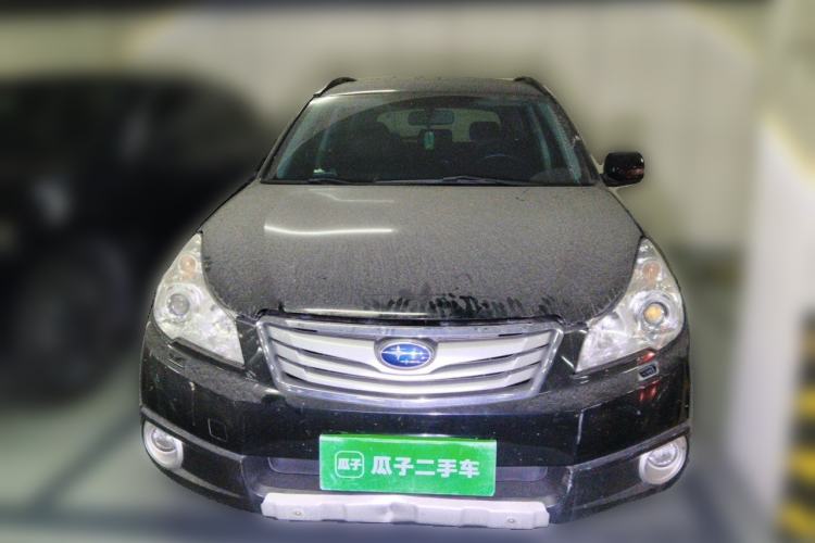 Used Subaru Outback 2011 2.5i Luxury Edition Front