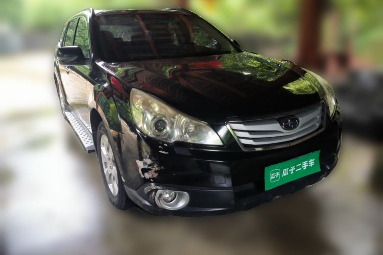 Used Subaru Outback 2011 2.5i Luxury Edition Front Right 45 Deg