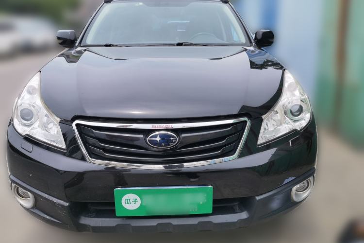 Used Subaru Outback 2011 2.5i Luxury Edition Front