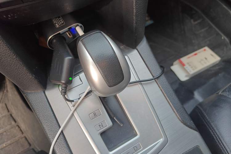 Used Subaru Outback 2011 2.5i Luxury Edition Gear Lever