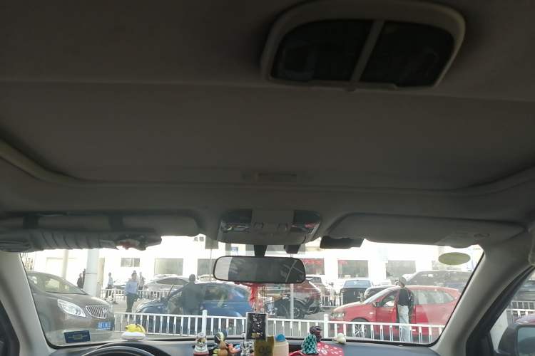 Used Subaru Outback 2011 2.5i Luxury Navigation Edition Headliner