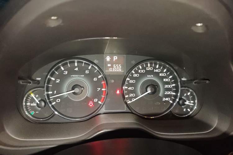Used Subaru Outback 2011 2.5i Luxury Navigation Edition Instrument Cluster