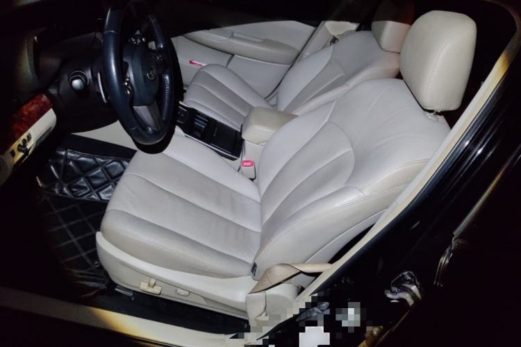 Used Subaru Outback 2011 2.5i Luxury Edition Left Front Seat
