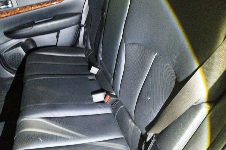 Used Subaru Outback 2011 2.5i Luxury Edition Left Rear Seat