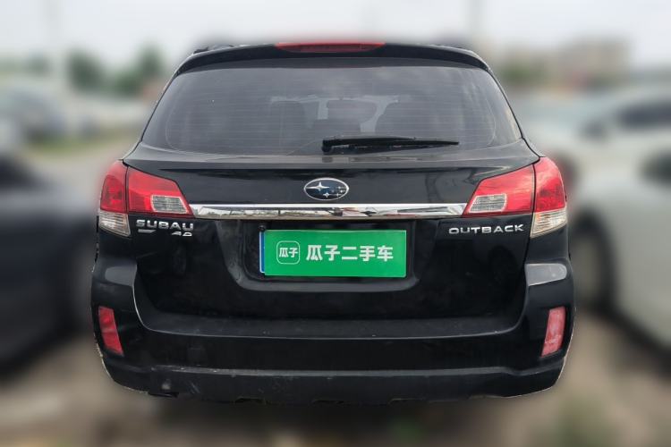 Used Subaru Outback 2011 2.5i Luxury Edition Rear