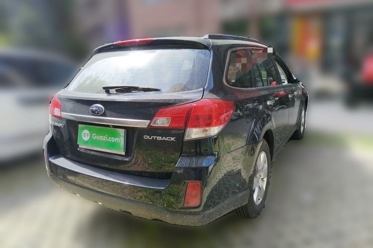 Used Subaru Outback 2011 2.5i Luxury Navigation Edition Rear Right 45 Deg