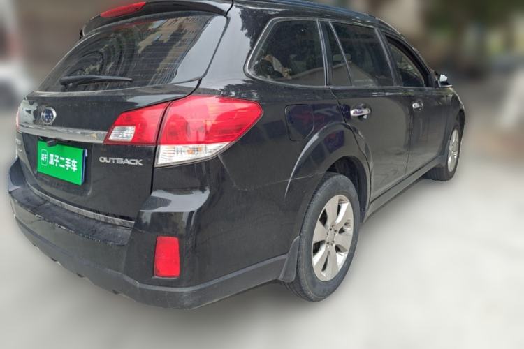Used Subaru Outback 2011 2.5i Luxury Edition Rear Right 45 Deg