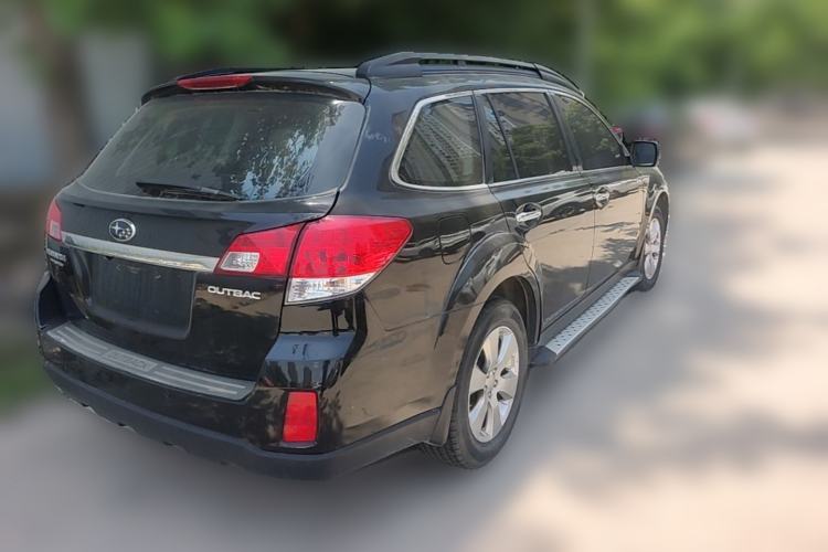 Used Subaru Outback 2011 2.5i Luxury Edition Rear Right 45 Deg