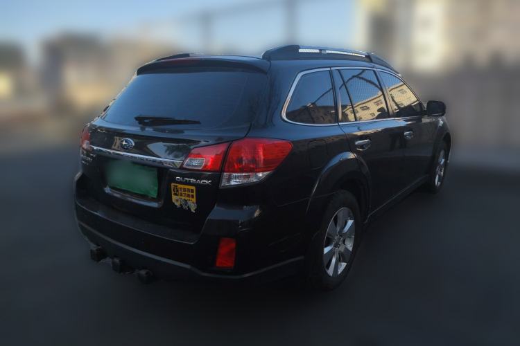 Used Subaru Outback 2011 2.5i Luxury Edition Rear Right 45 Deg
