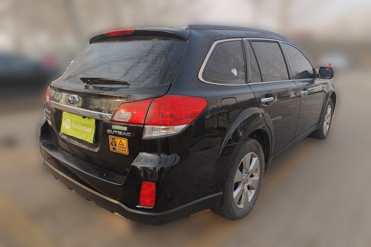Used Subaru Outback 2011 2.5i Luxury Edition Rear Right 45 Deg